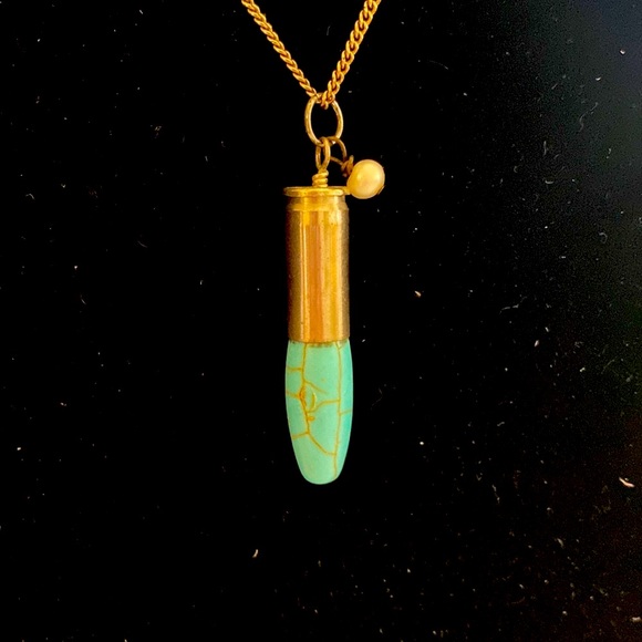 Unusual, One of a kind local artisans necklace. - Picture 2 of 4